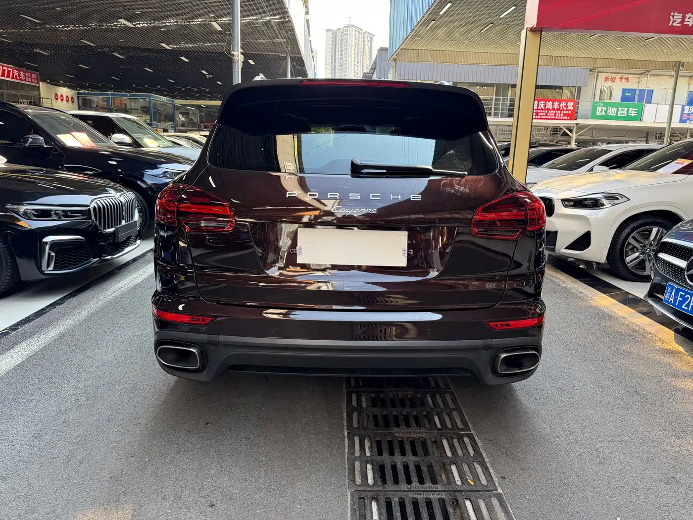 Фото 5 - Porsche Cayenne