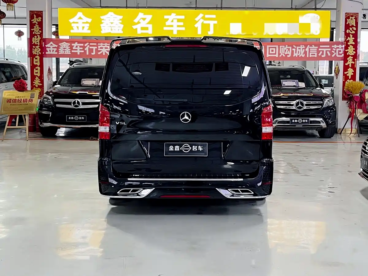 Mercedes-Benz Vito 2024 2.0T Elite Edition 7-Seater фото 6