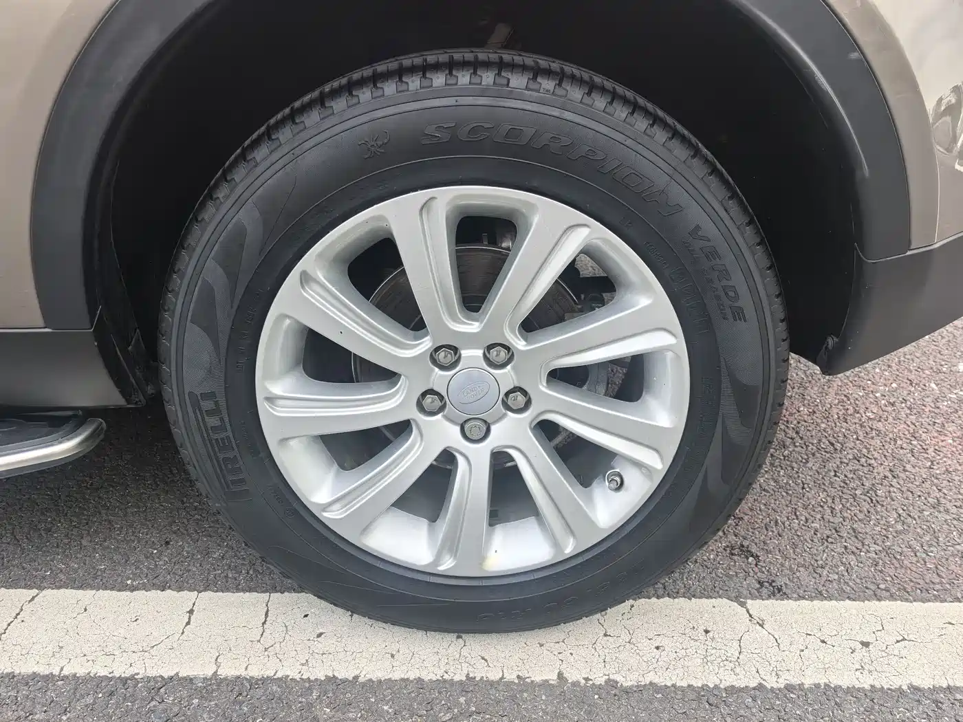Land Rover Discovery Sport 2016 2.0T SE фото 19