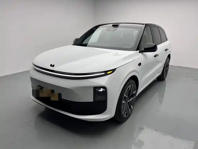 Li Auto L6 2025 Max Smart Renewal Edition