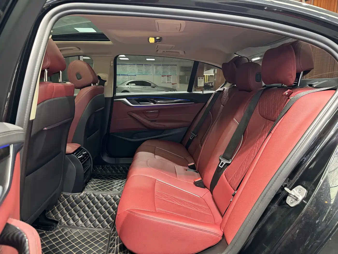 BMW 5 Series 2021 525Li Luxury Package фото 7