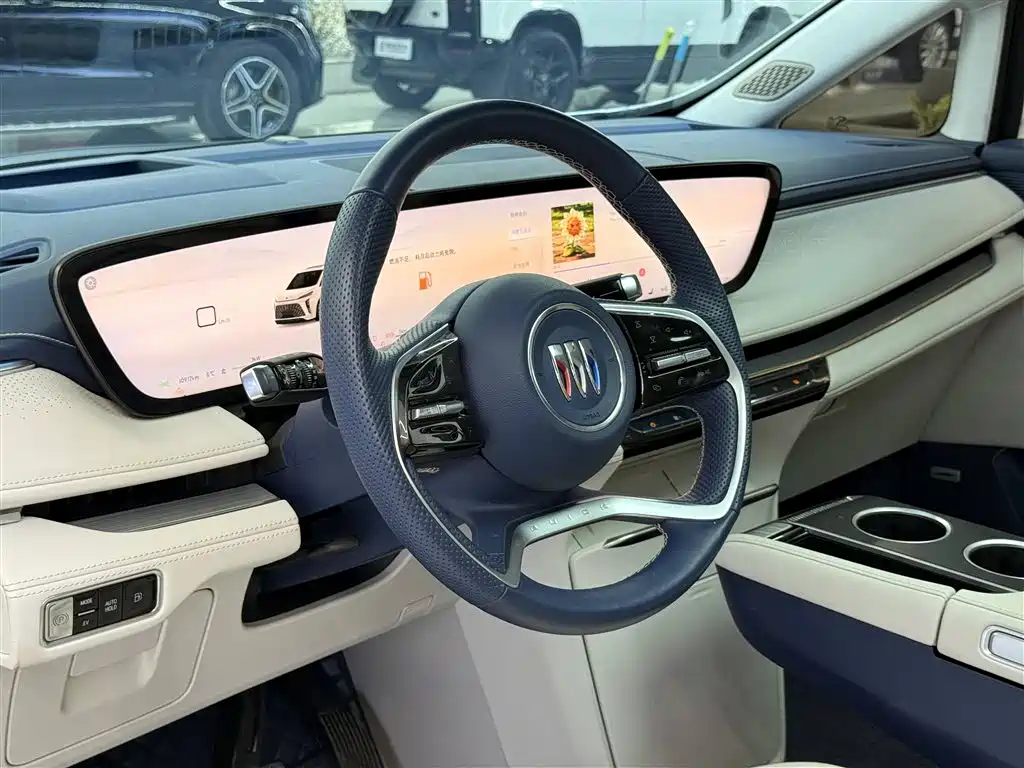 BUICK GL8 NEW ENERGY