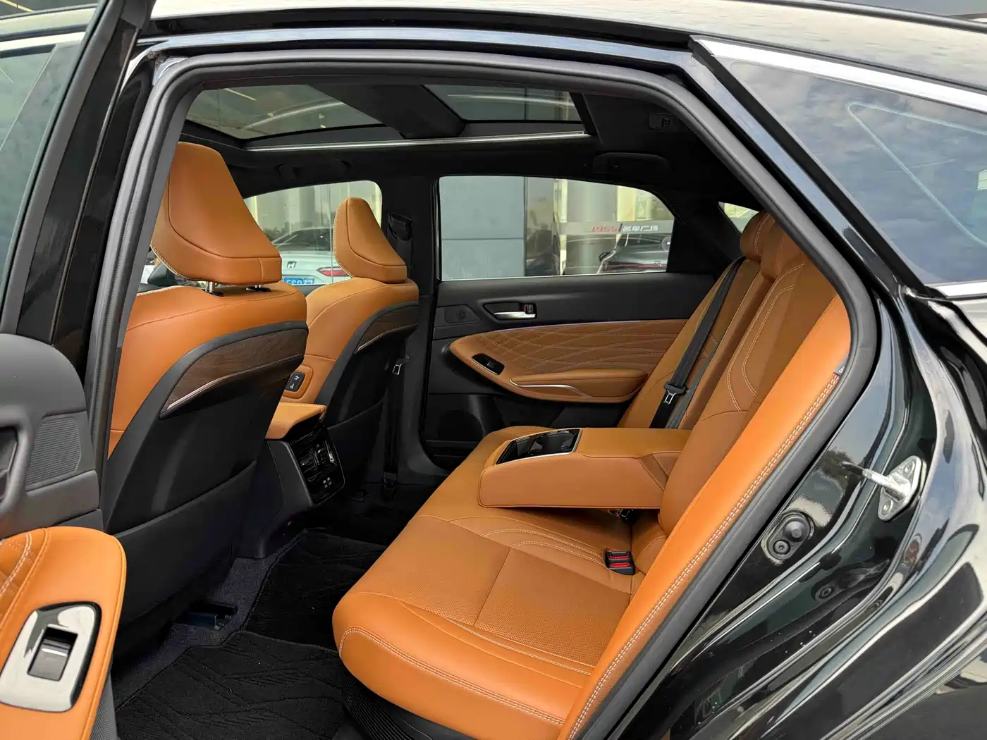 Toyota Avalon 2026 2024 Model Hybrid 2.5L XLE Prestige Edition