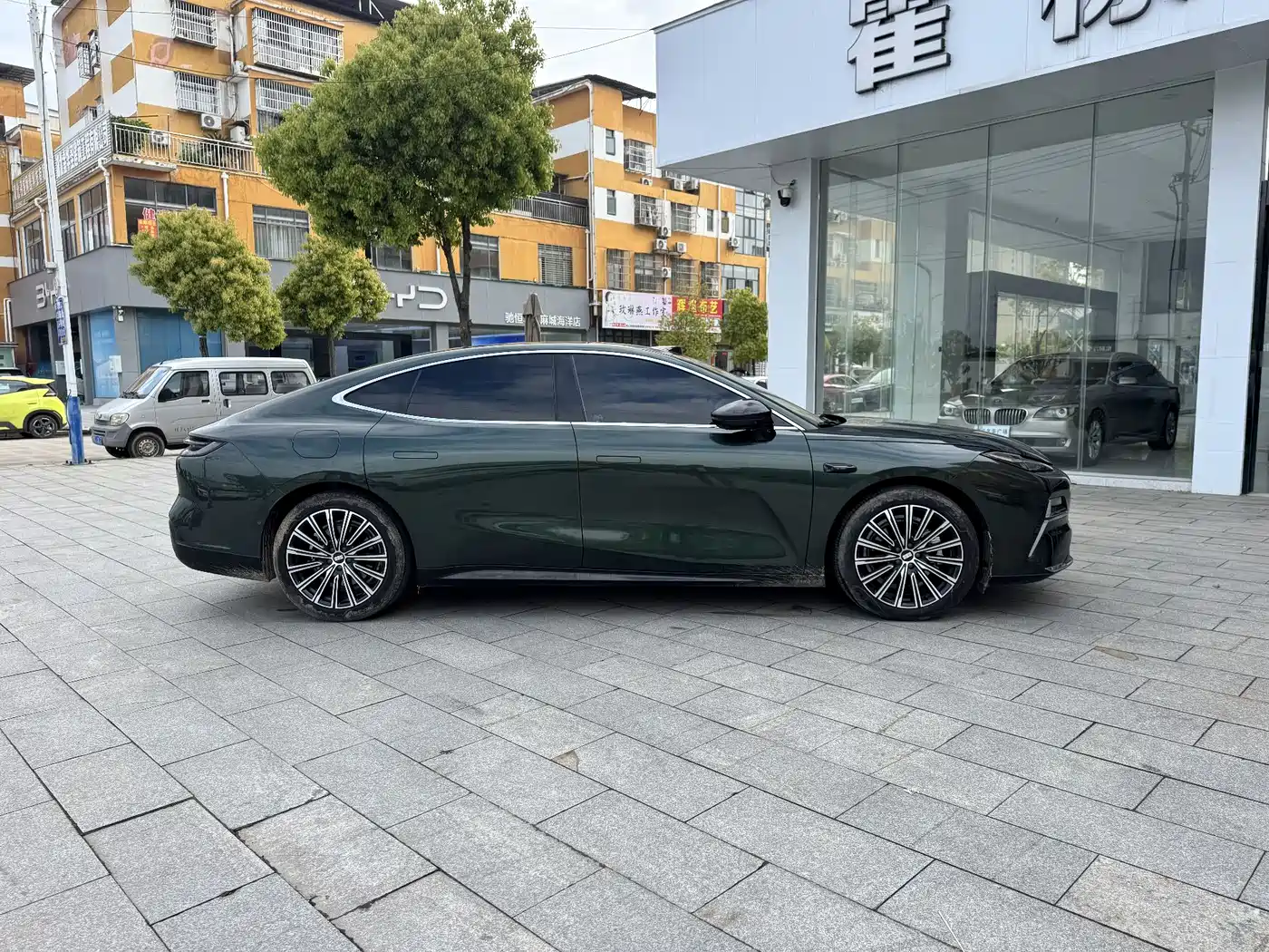 Geely Galaxy Galaxy Xingyao 8 2025 130km EM-P Starship Edition фото 4