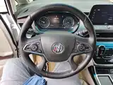 Фото 7 - Buick GL8