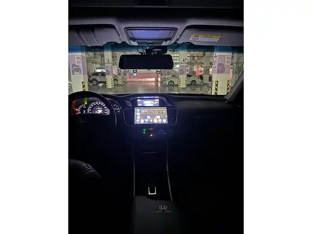 Honda Accord 2016 2.0L Comfort Edition — фото 5