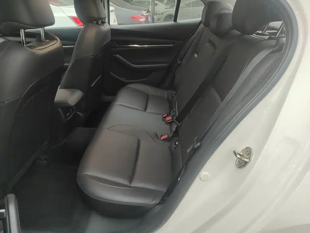 Mazda Mazda 3 2024 2023 2.0L Automatic Premium Edition
