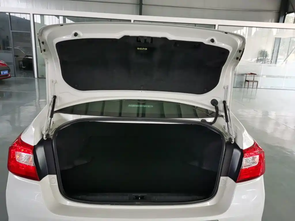 Subaru Legacy 2018 2017 2.5i AWD Glory Edition
