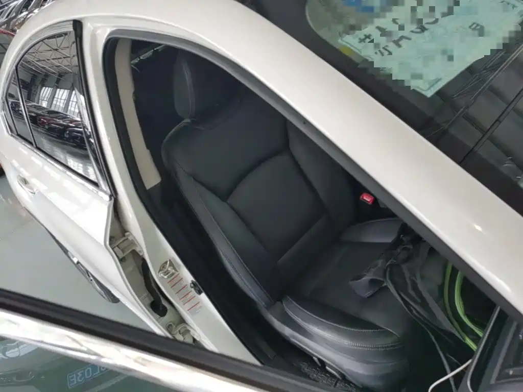 Subaru Legacy 2018 2017 2.5i AWD Glory Edition