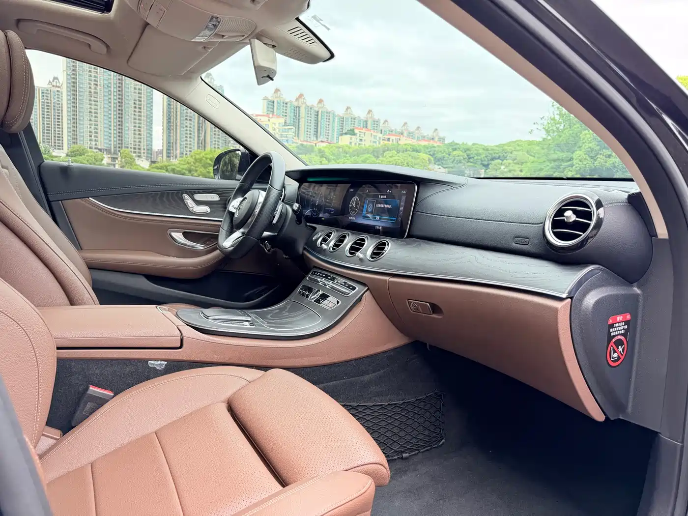 Mercedes-Benz E-Class 2019 E 260 L Sport фото 10