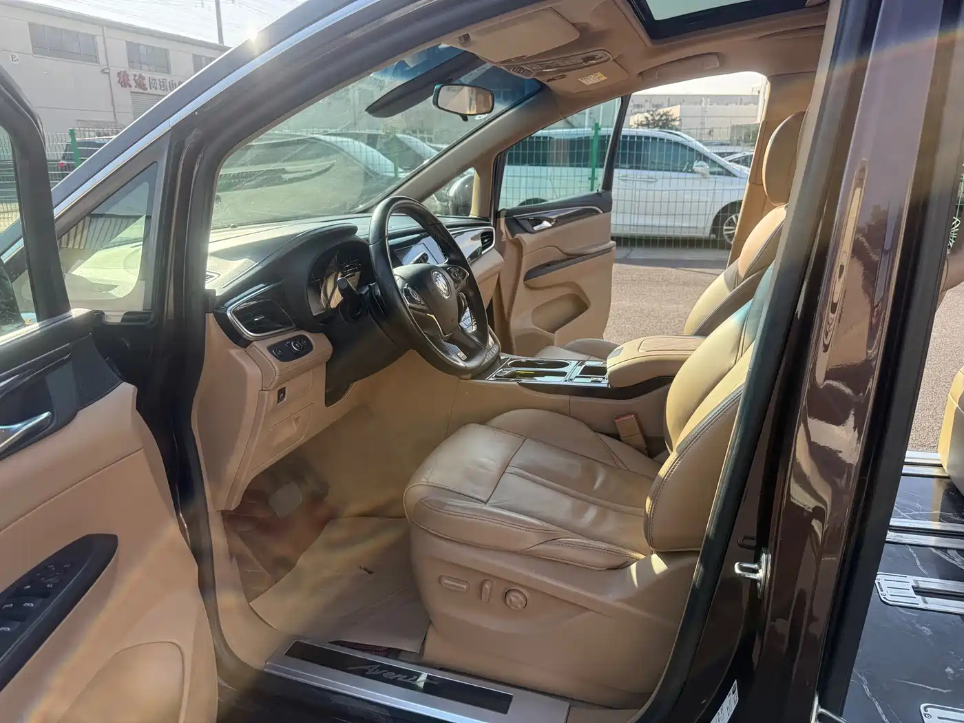 Buick GL8 2018 ES 28T Luxury Type China VI фото 11