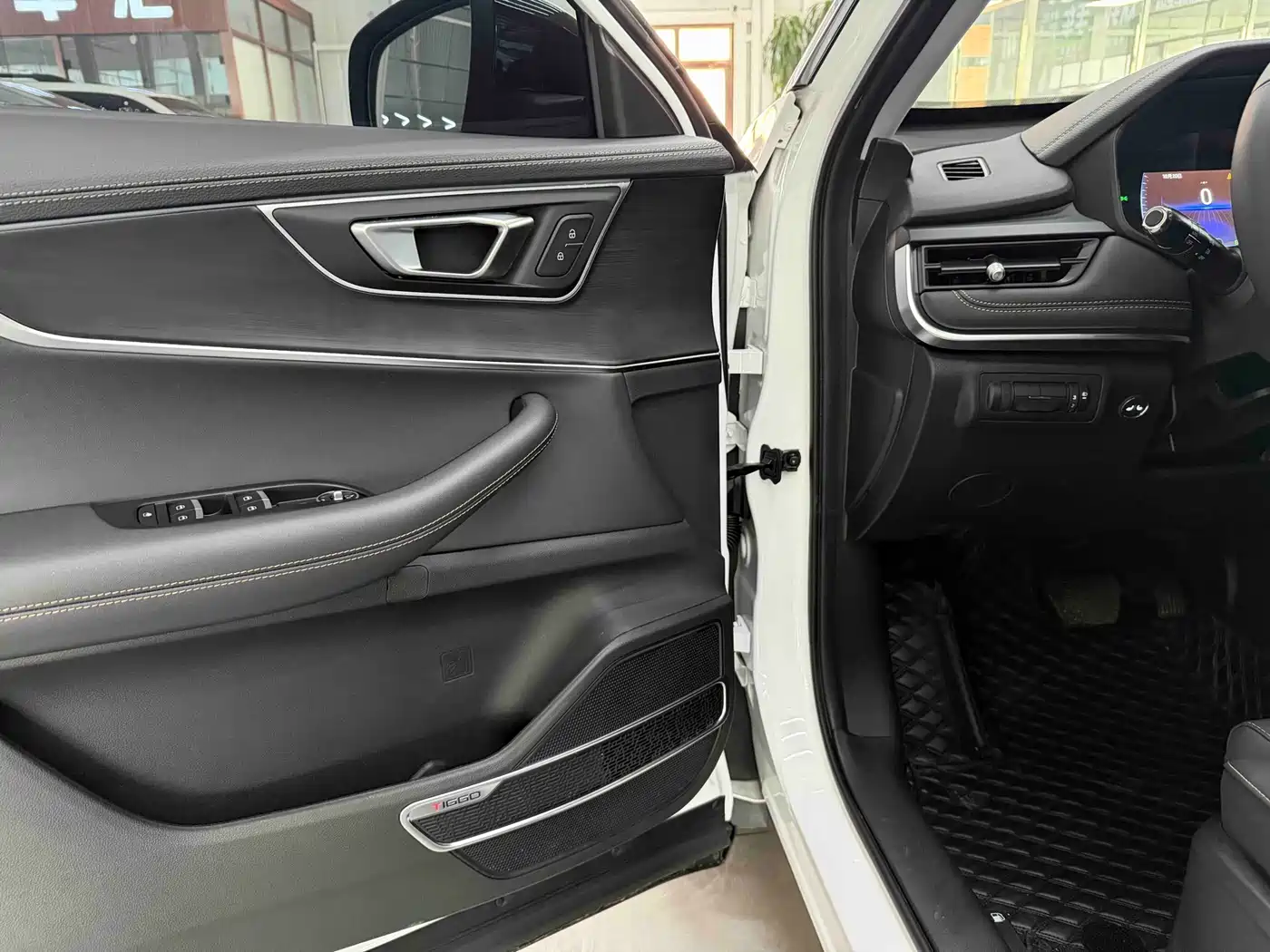 Chery Tiggo 8 2024 2023 230TCI Auto Advanced Edition