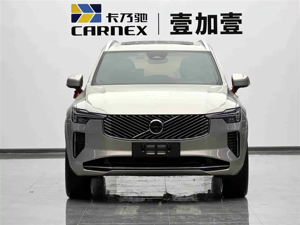 Volvo XC90 2025 Facelift B6 Intelligent Luxury 6-Seater фото 2