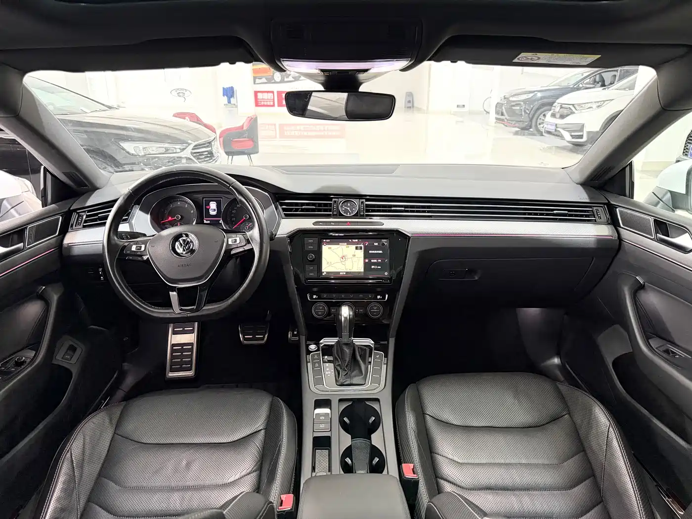 Volkswagen FAW-Volkswagen CC 2019 330TSI Charm Edition China VI фото 10