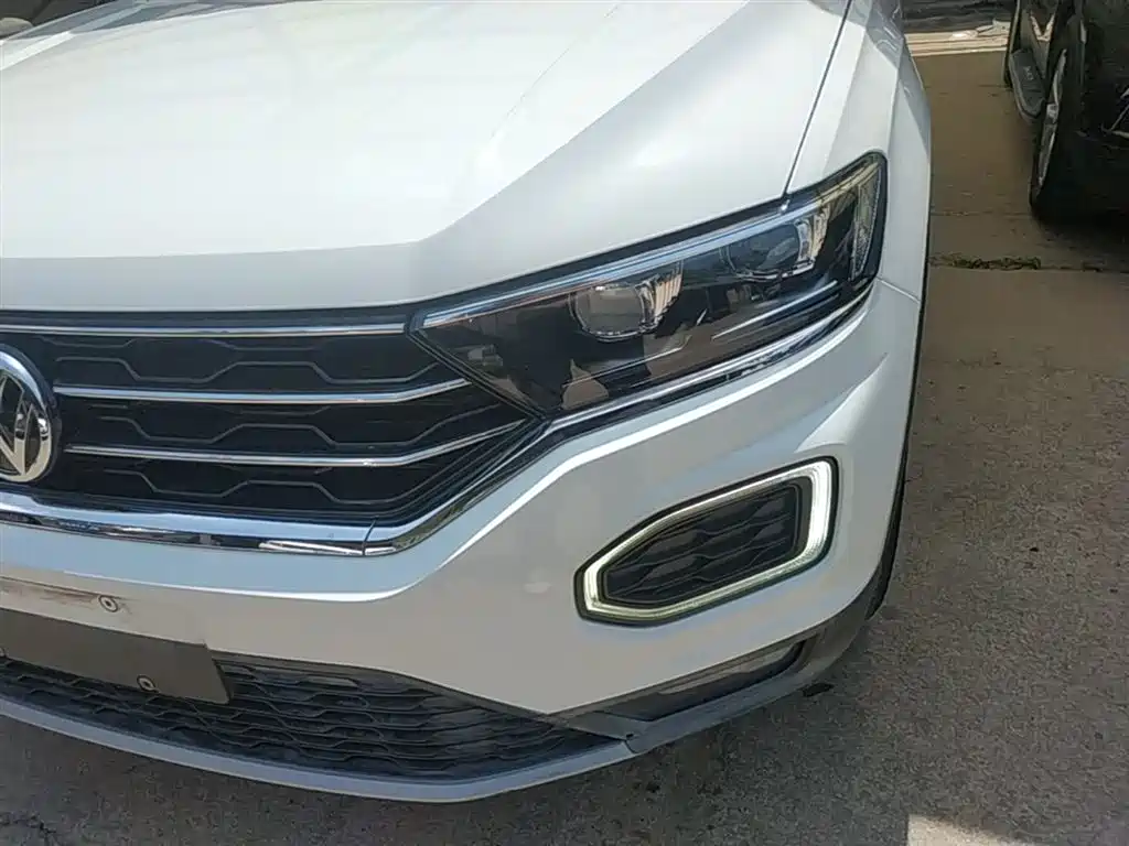 Volkswagen T-ROC 2018 230TSI DSG 2WD Progressive China V фото 24