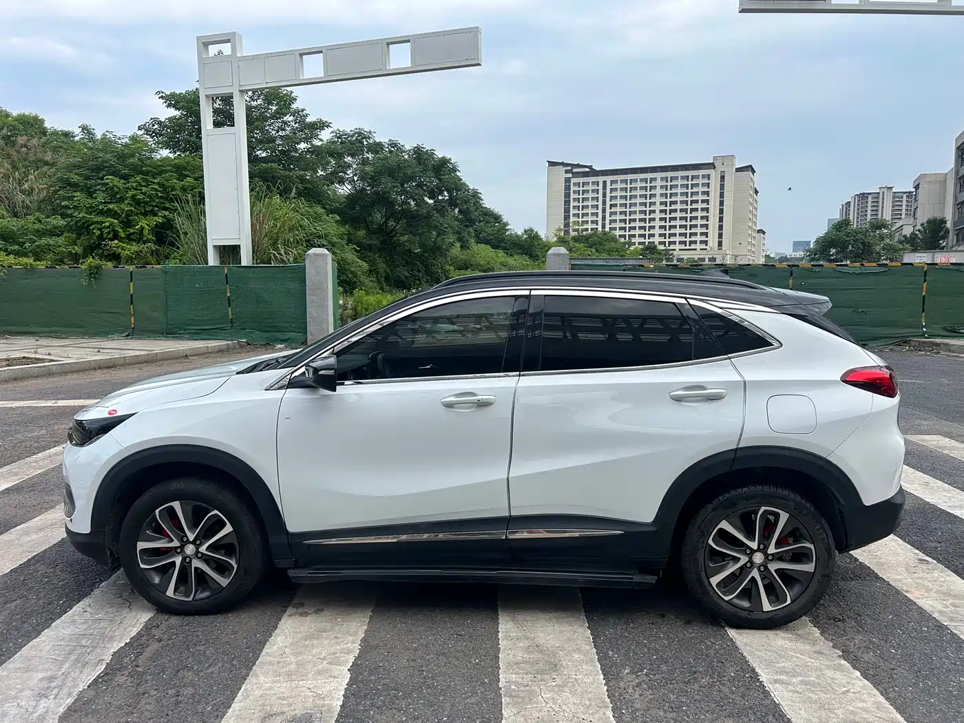 Buick Encore 2020 2020 20T CVT Elite Model