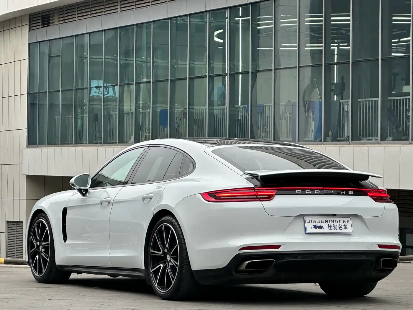 Porsche Panamera 2017 Panamera 3.0T фото 12