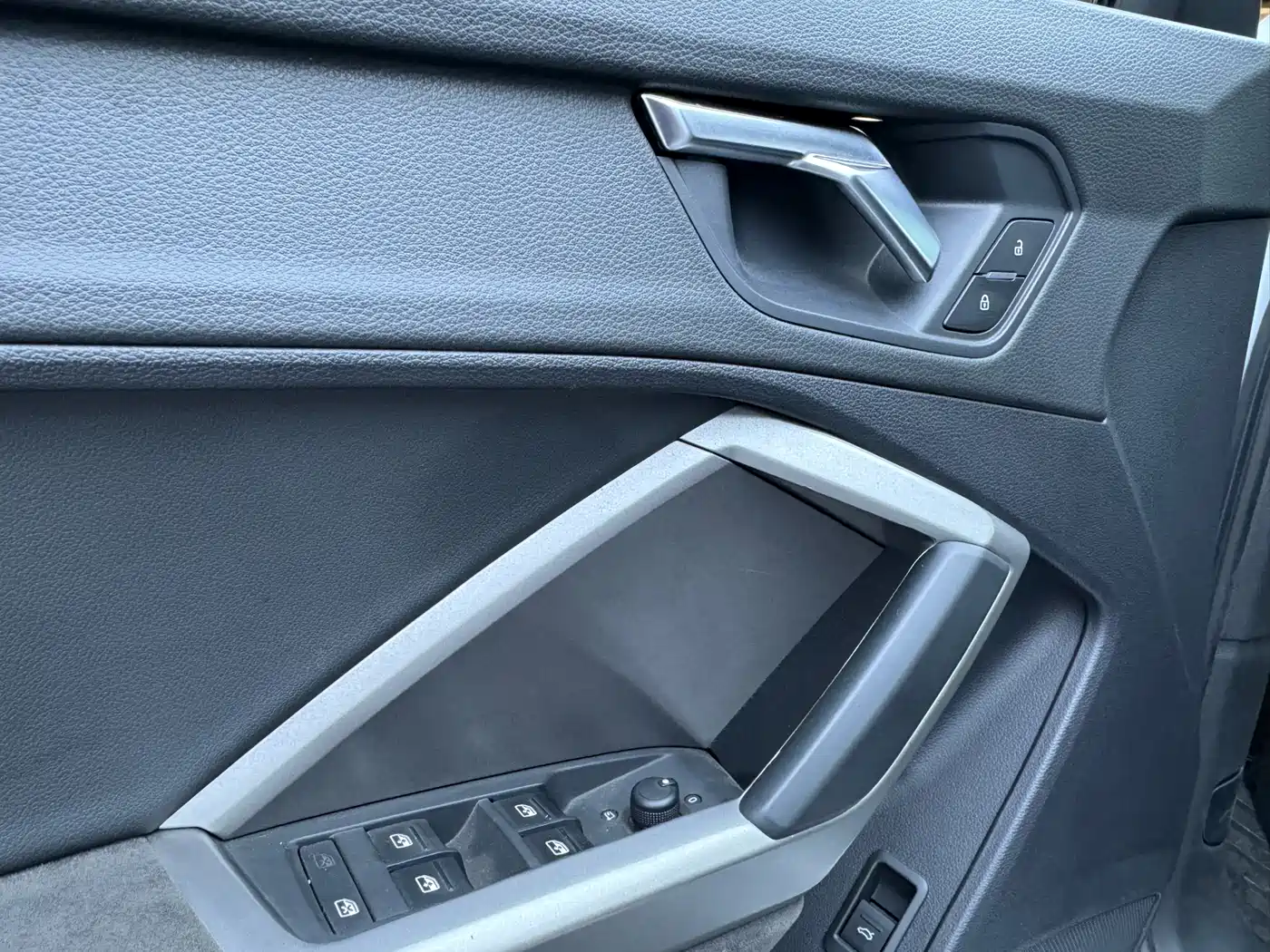 Audi Q3 2022 35 TFSI Fashion Dynamic фото 5