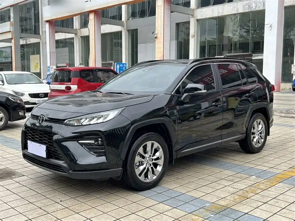 Toyota Wildlander 2024 2.0L CVT FWD Leading Edition фото 2