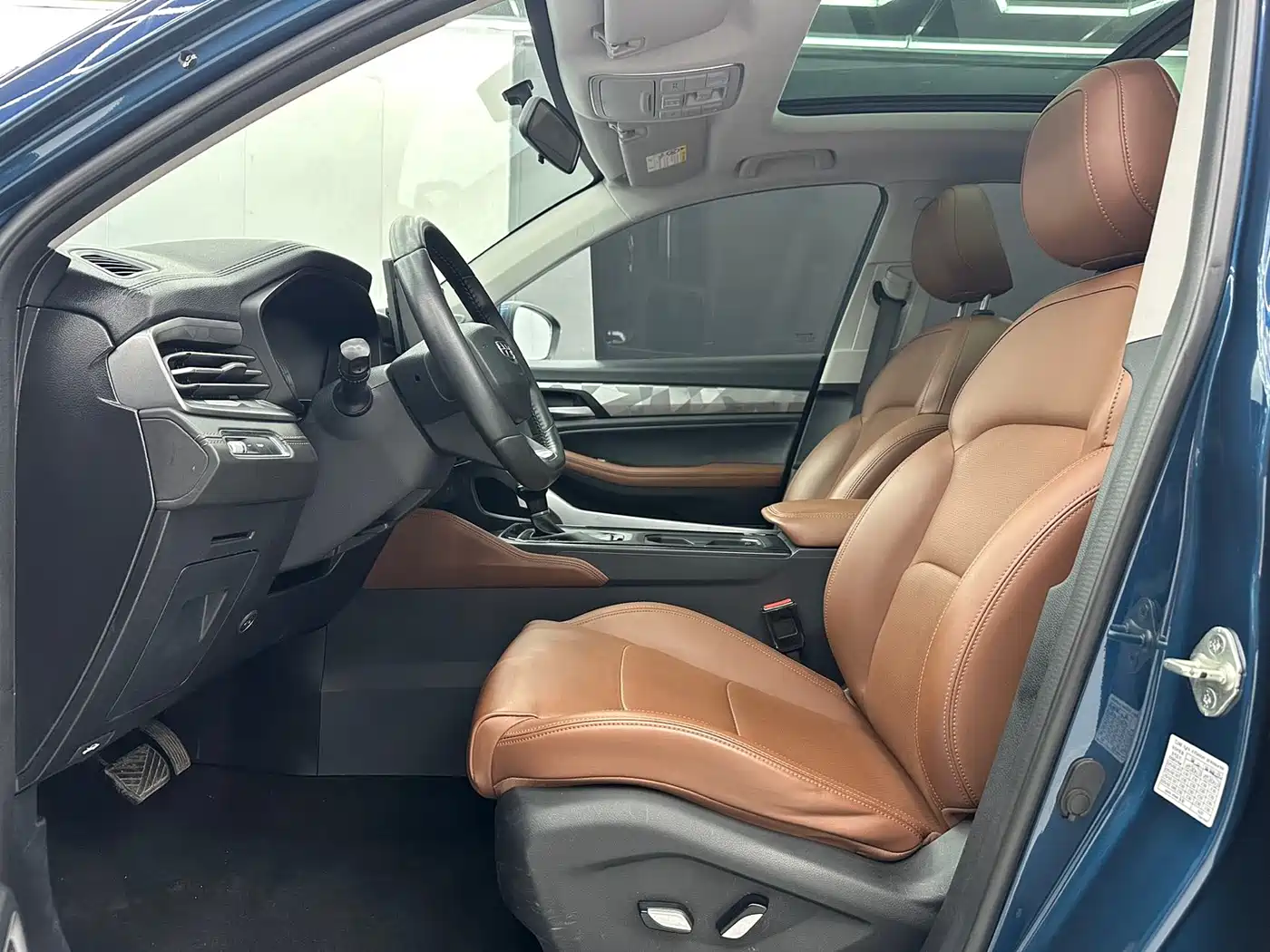 GEELY AUTOMOBILE VISION X6