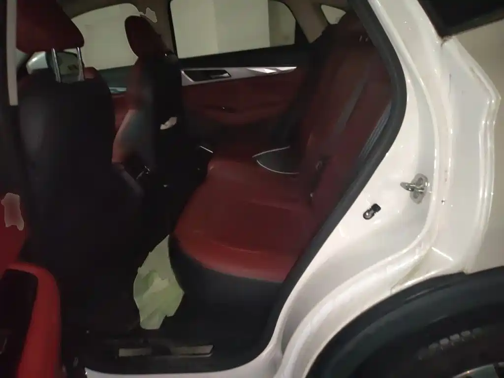 Changan CS85 COUPE 2020 2019 1.5T DCT Dynamic Edition China VI