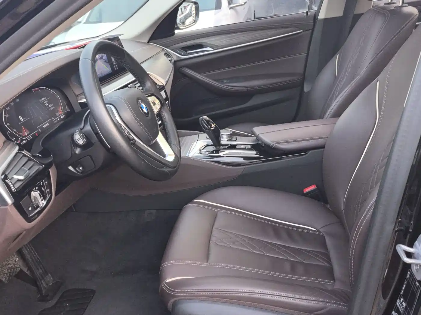 BMW 5 Series 2020 530Li Leading Luxury Package фото 4