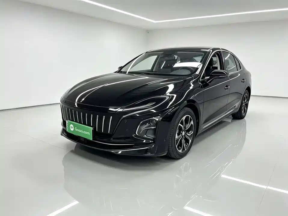 Hongqi E-QM5 2021