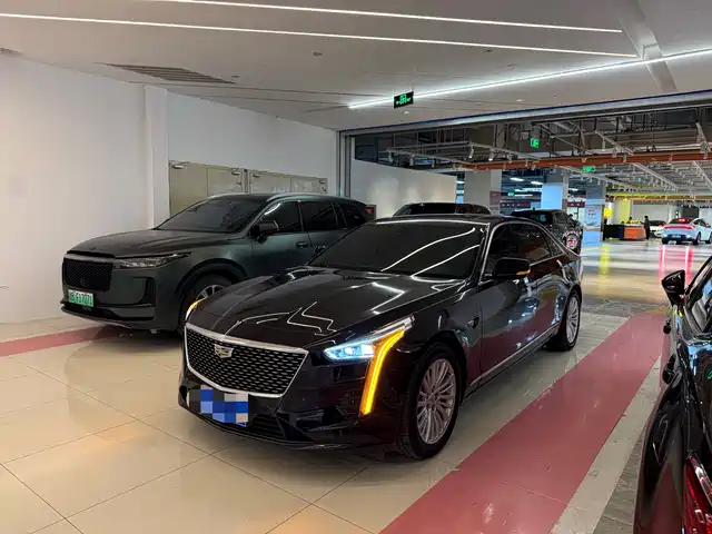 CADILLAC CT6