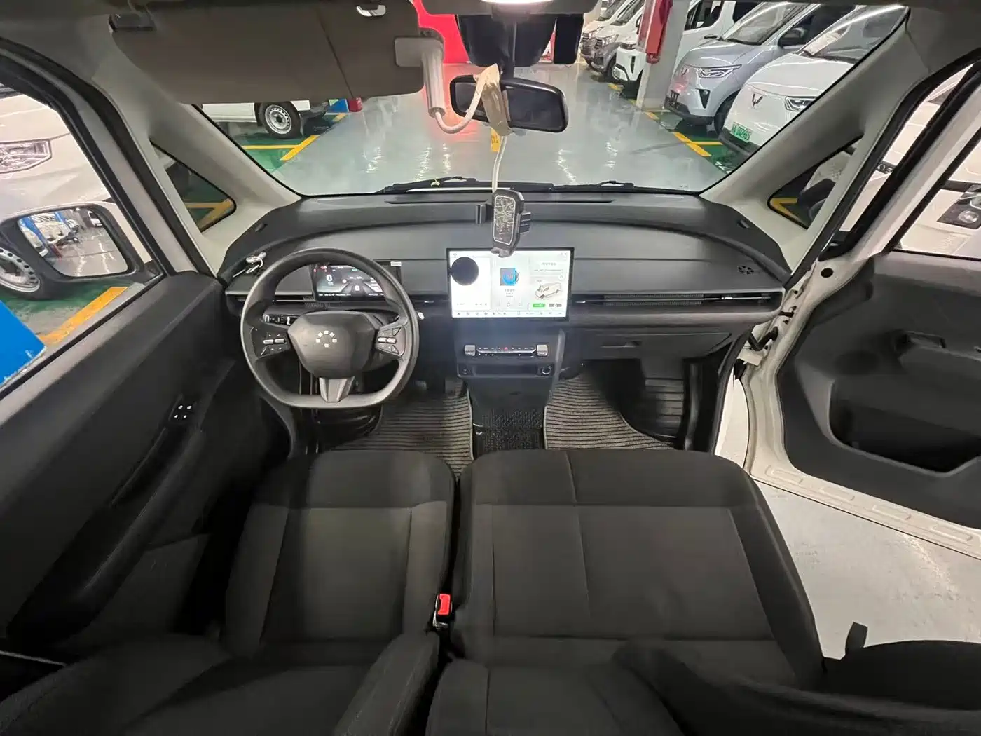 Kaven Auto Lefu 2025 2025 LeFu PLUS Smooth Ride Edition (Fu Version with Clear Windows) CATL 66.67KWh