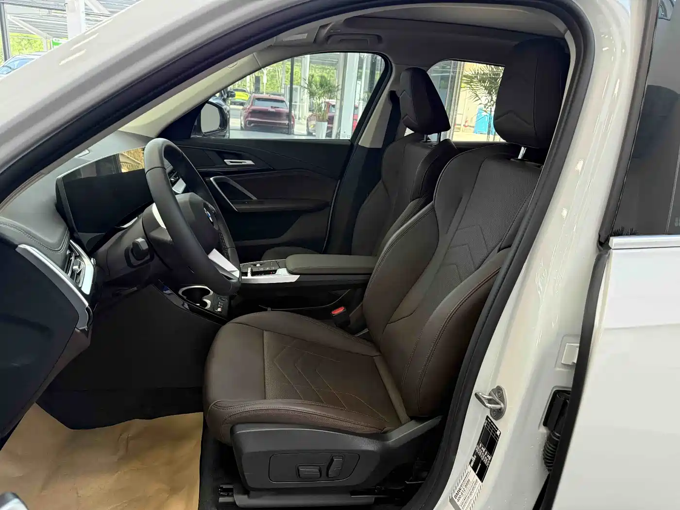 BMW X1 2024 sDrive20Li X Design Package фото 8