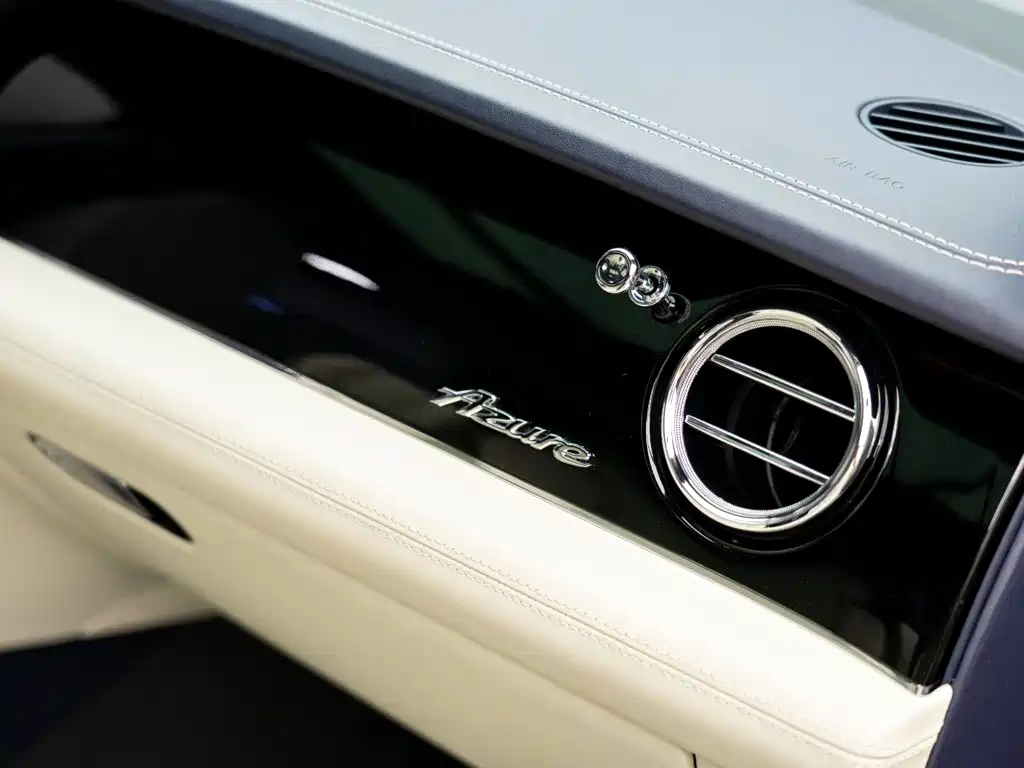 Bentley Bentayga 2025 2024 4.0T V8 Long Wheelbase Yadu Edition