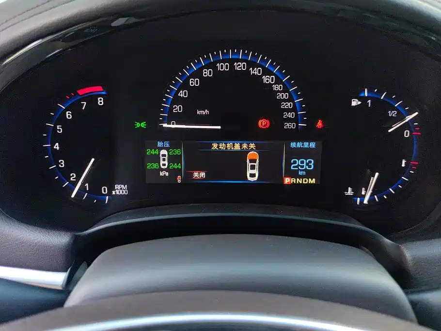 Фото 14 - Cadillac XTS