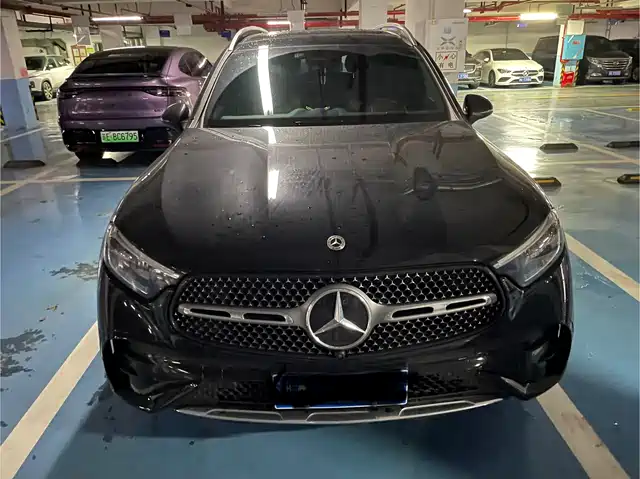 mercedes-benz glc