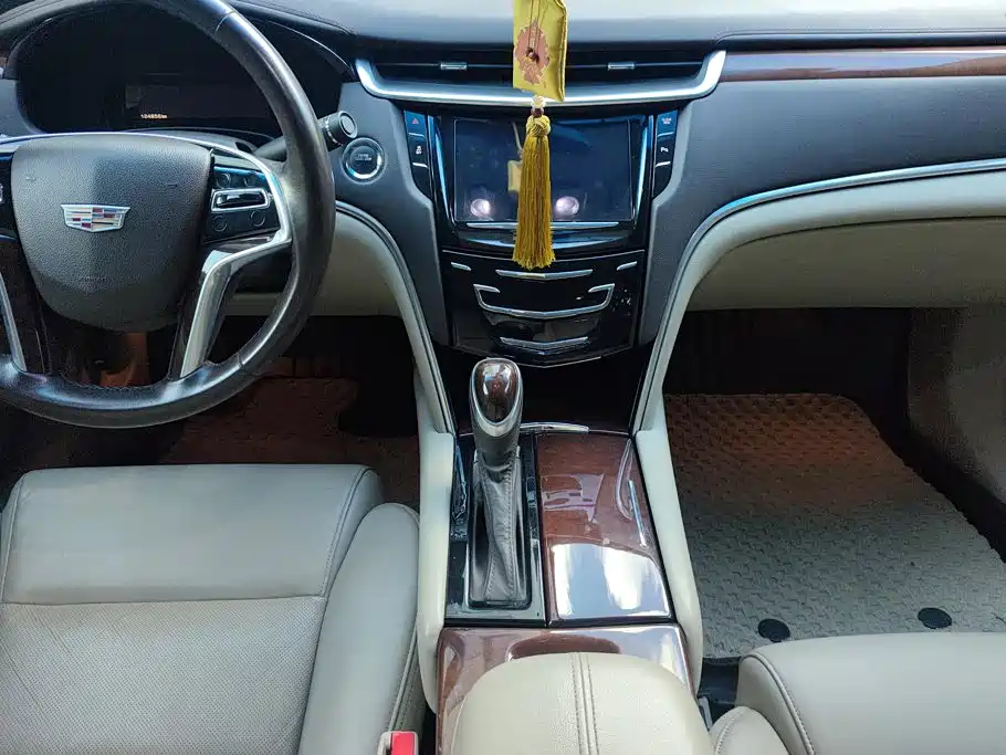 Фото 16 - Cadillac XTS