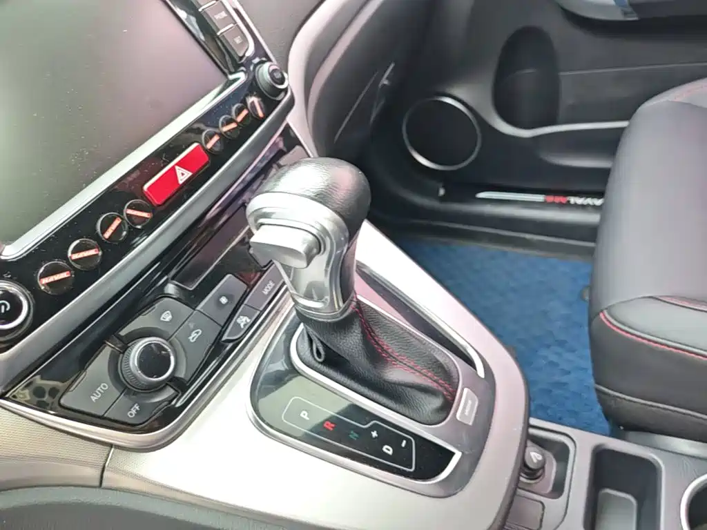 Haval M6 2017 2017 1.5T Automatic 2WD Elite