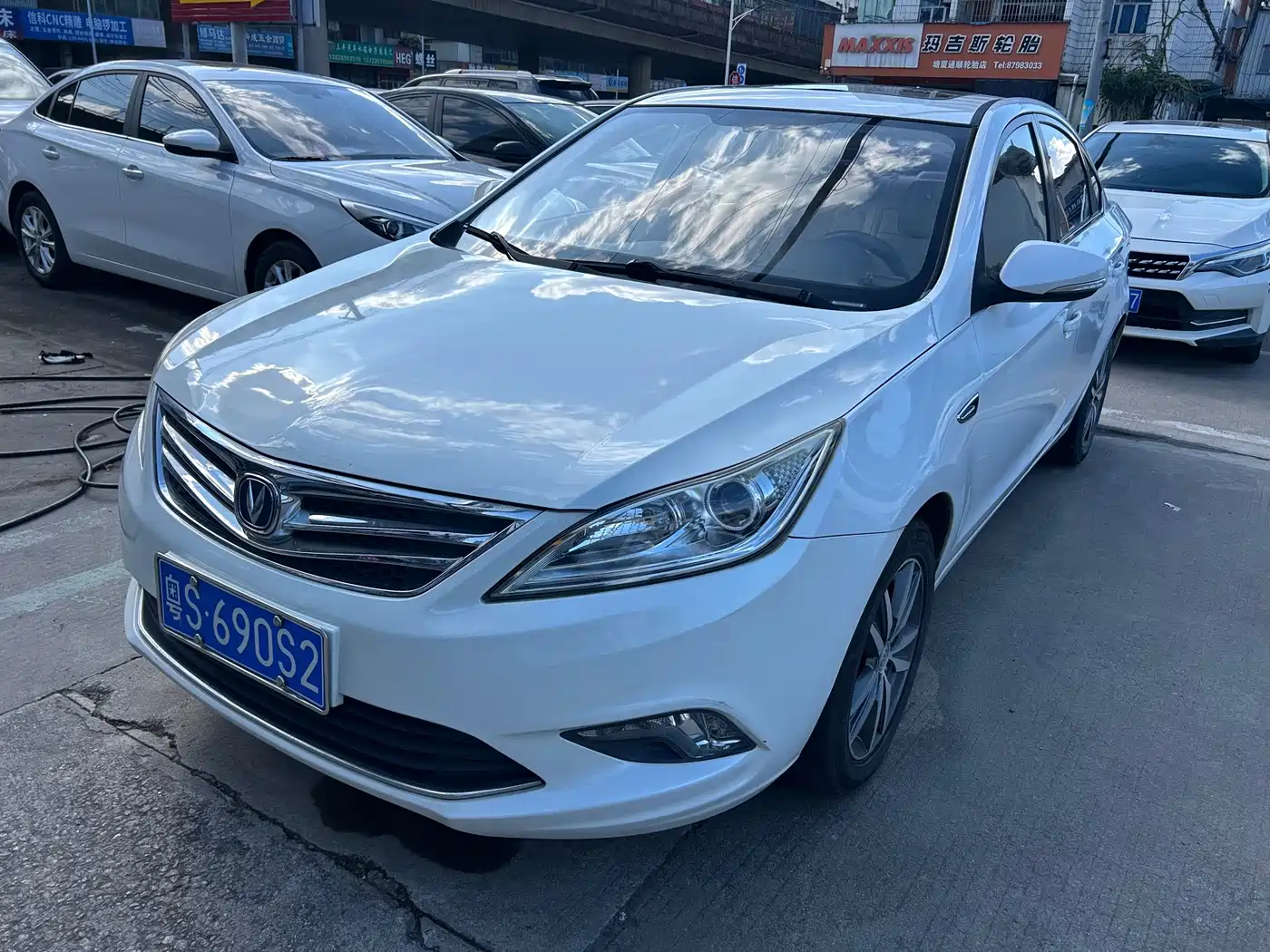 Photo 1 - Changan Eado
