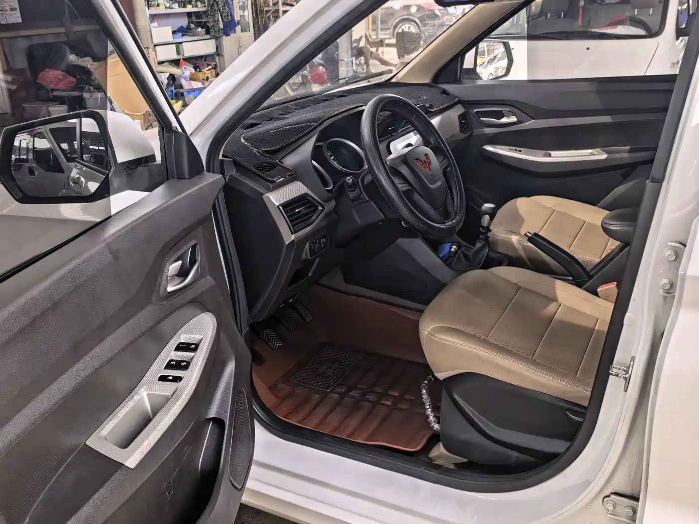 Wuling Motors Wuling Hongguang 2023 2021 1.5L Facelift S Comfort Electric Power Steering LAR