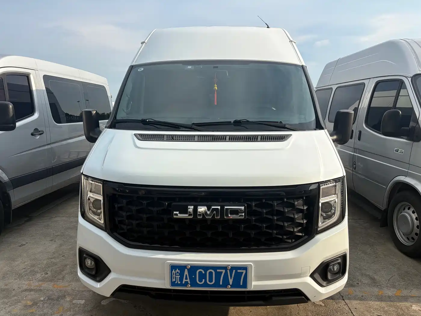 Jiangling JMC Fushun 2023 2022 2.0T Manual Multi-purpose Passenger Vehicle Medium Wheelbase Medium-high Roof 6-7 seater