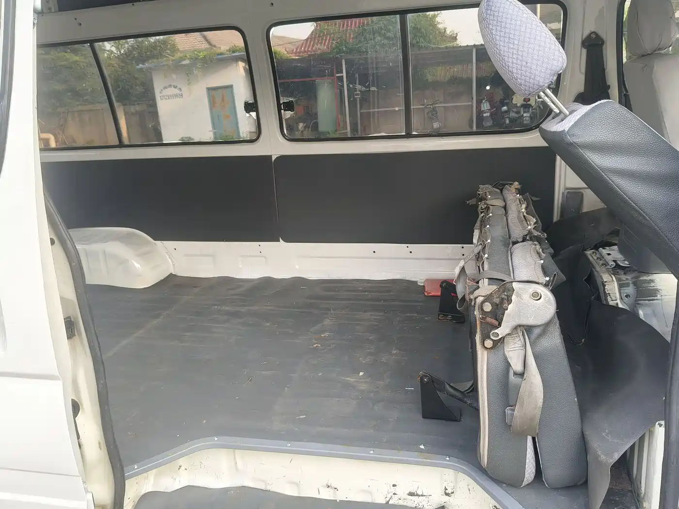 Golden Dragon Hiace 2018 2019 Model 2.0L Petrol Version Long Wheelbase High Roof V20