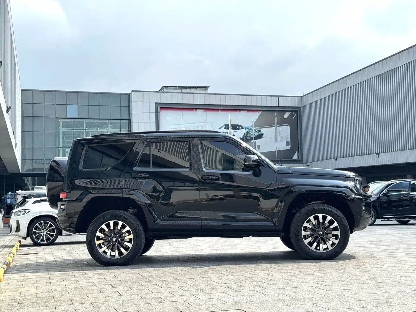 Tank 700 New Energy 2024 Hi4-T Extreme Edition фото 4