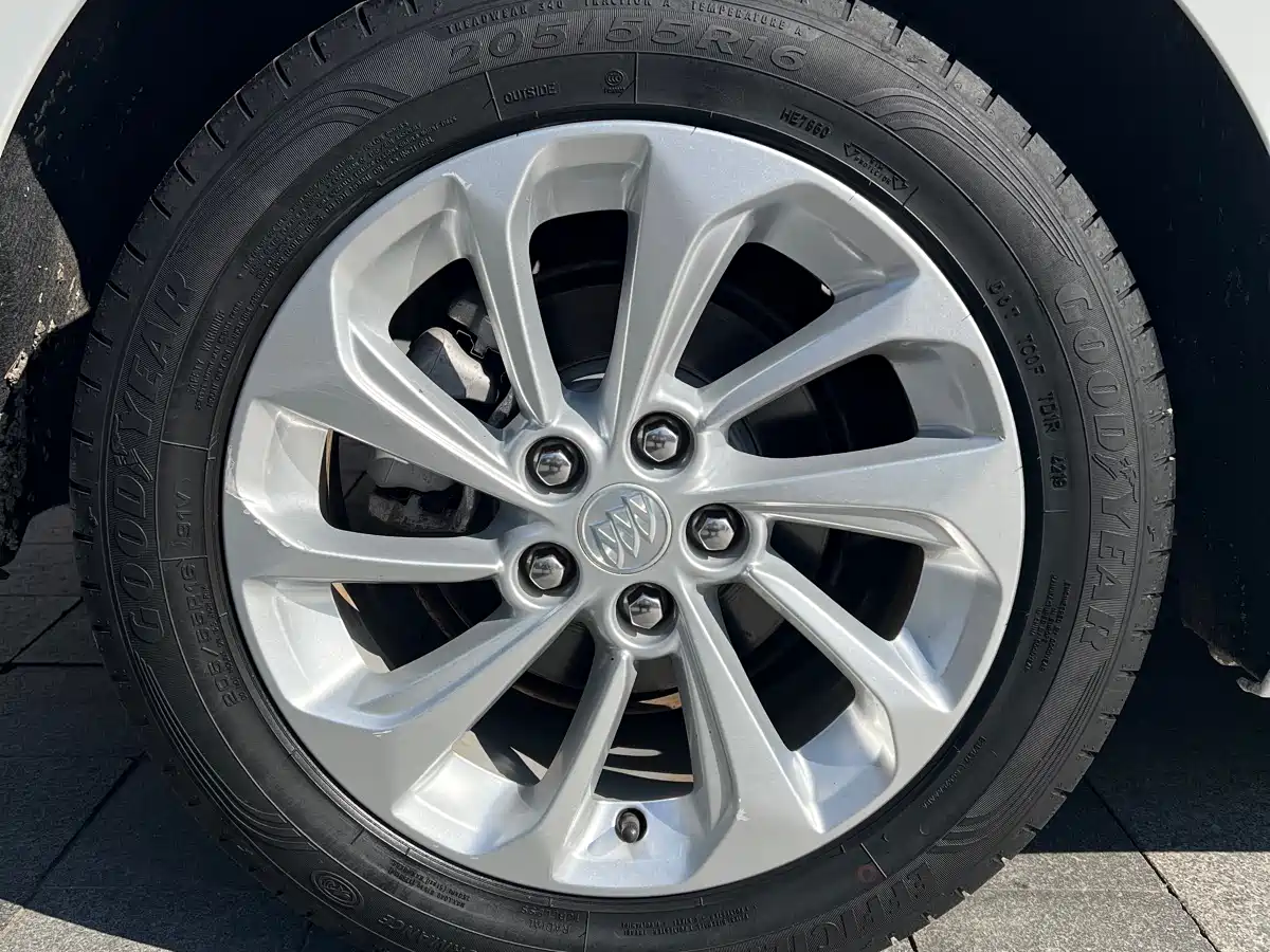 Buick Verano 2020 15T Auto Progressive фото 4