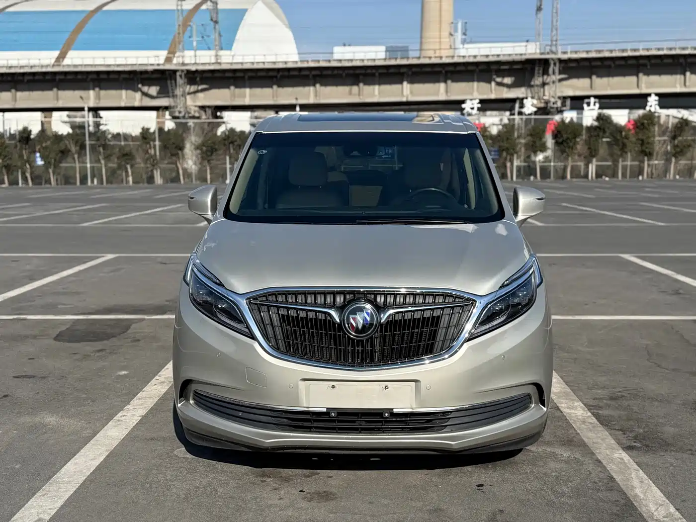 Buick GL8 2018 ES 28T Flagship Type China VI фото 2