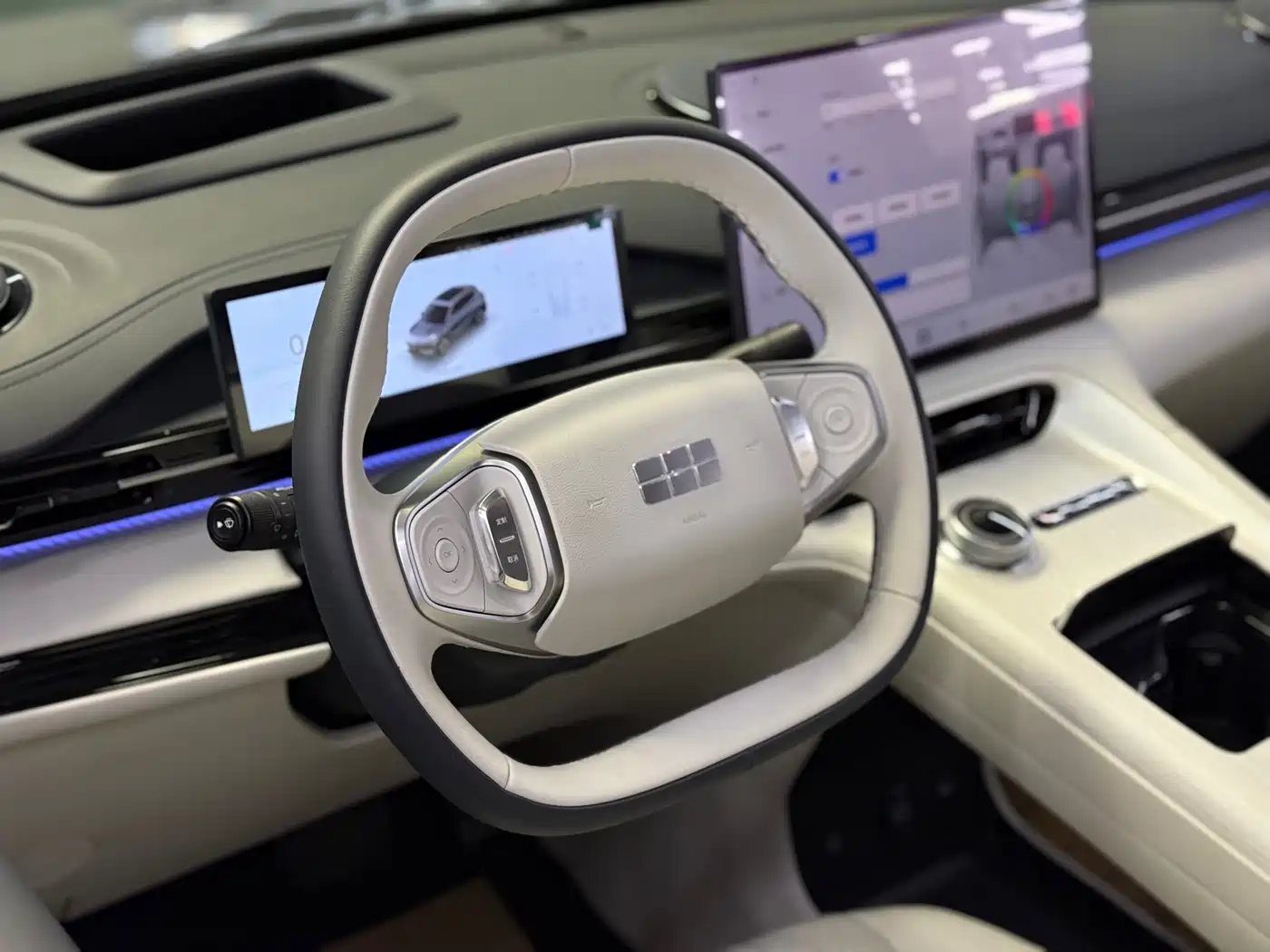 GEELY GALAXY GALAXY E5