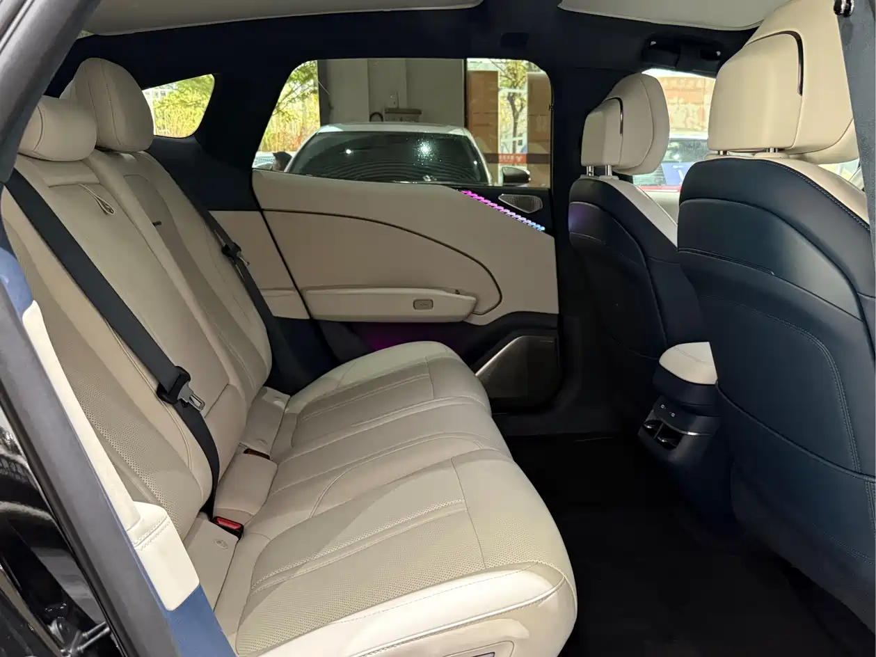 ZEEKR EXTREME KRYPTON 007