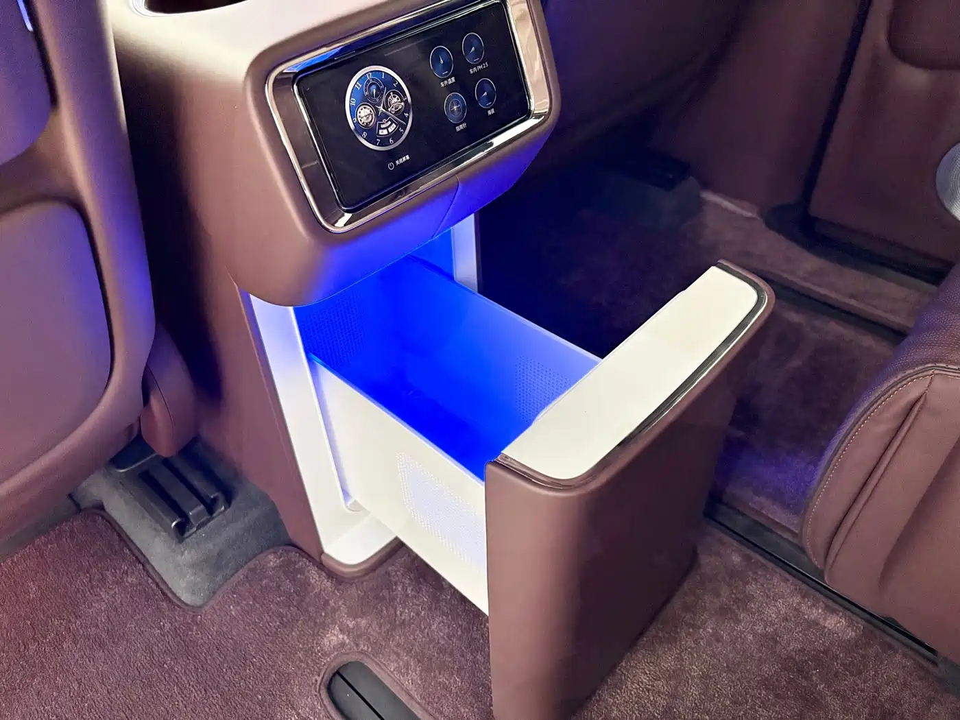 Zhijie Zunjie MPV 2026 2026 Model Mid-Range Edition