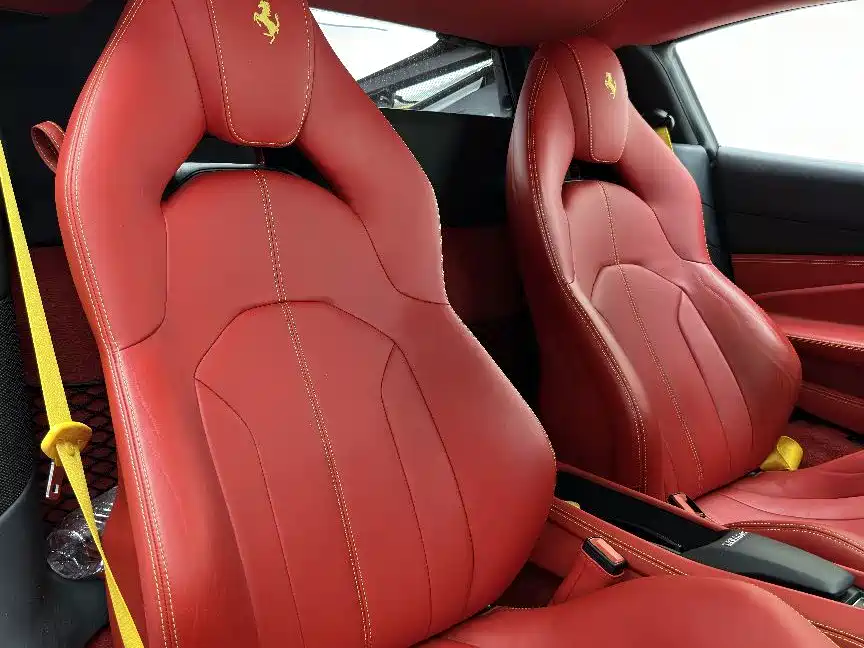 Ferrari F8 2021 2019 Tributo 3.9T V8