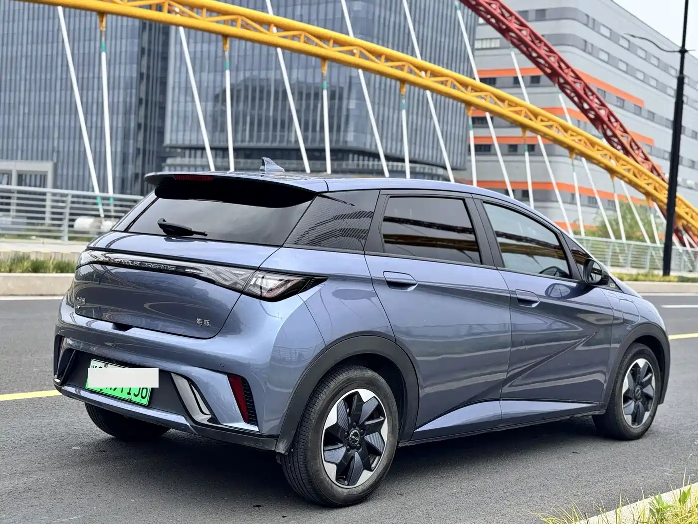 BYD Dolphin 2024 Glory Edition 420km Fashion Edition фото 7