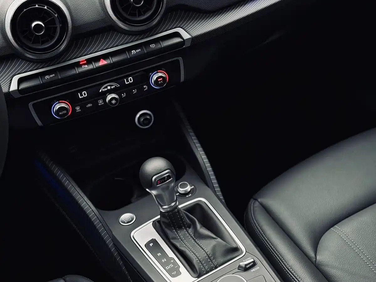 Audi Q2L 2024 35TFSI Fashion Elegance фото 5