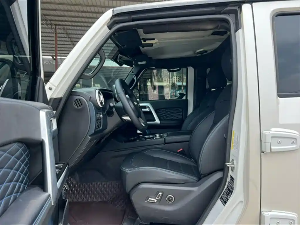 BAIC ORV Beijing Offroad BJ40 2023 2.0D Automatic 4WD Blade Hero Edition Knight Type фото 9