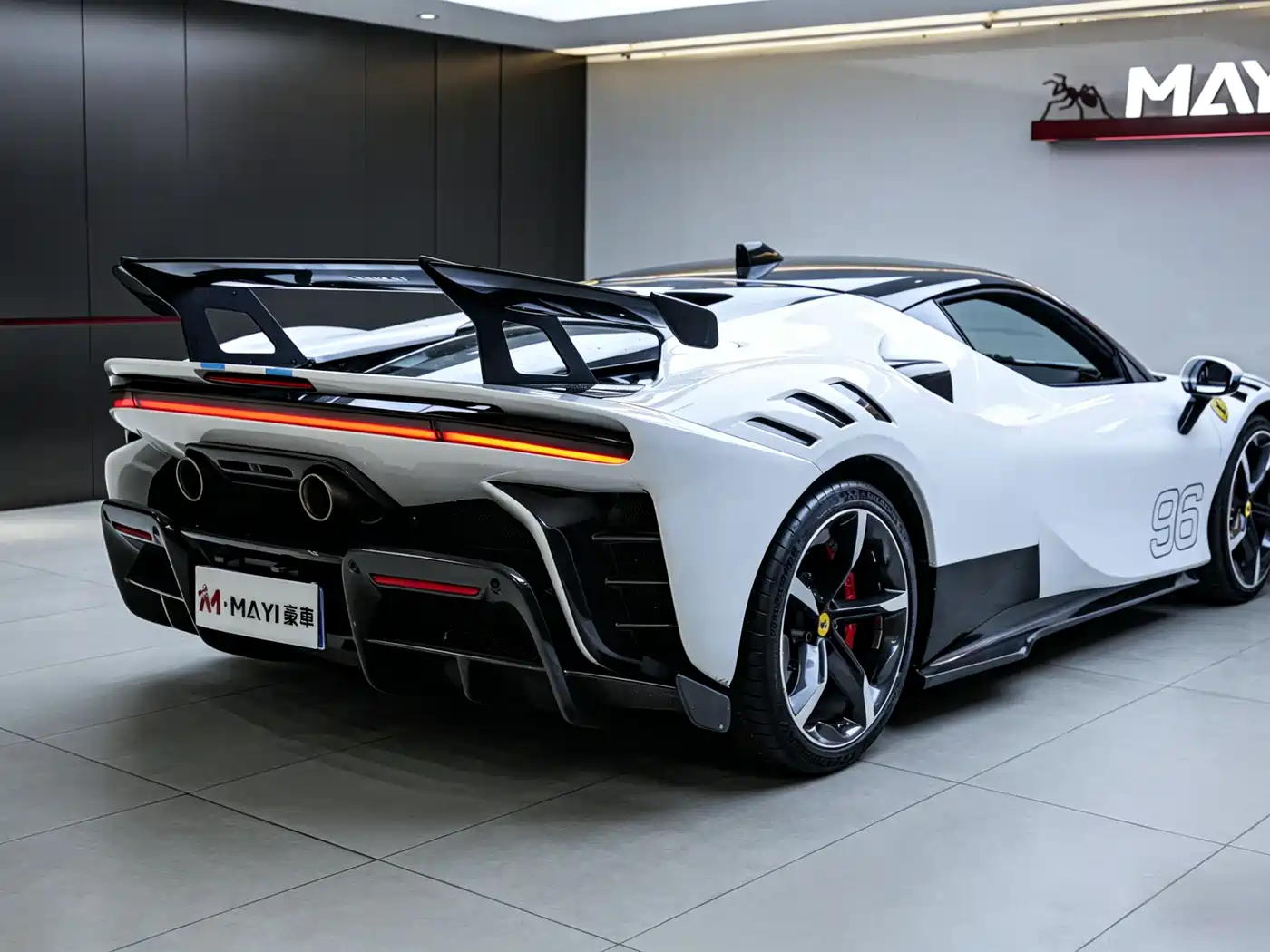 Ferrari SF90 2020 3.9T V8 Stradale фото 6